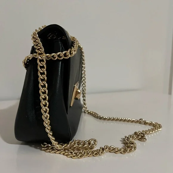 Coach Cassidy Black Crossbody Bag with Gold Chain - Picture 2 of 5